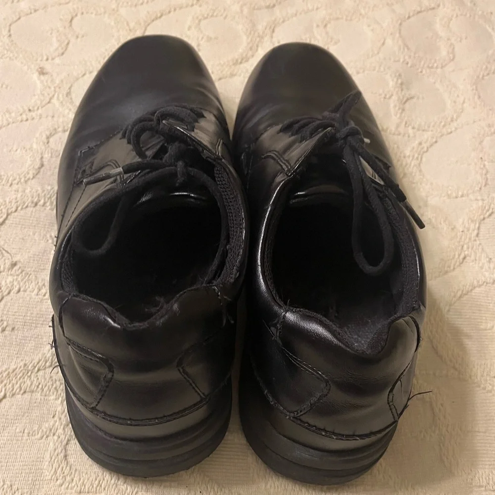 NUNN BUSH • OXFORDS 10-1/2